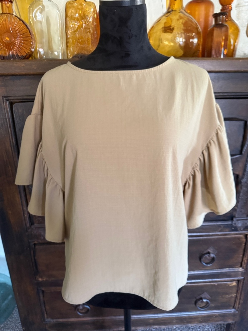 Earth music & ecology Ruffle Sleeve Women's Top - Taupe